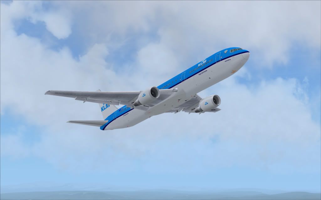 KLM767-300ER.jpg