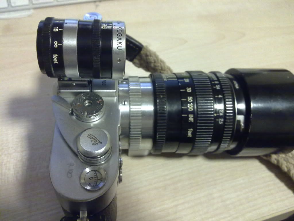 20012010306.jpg