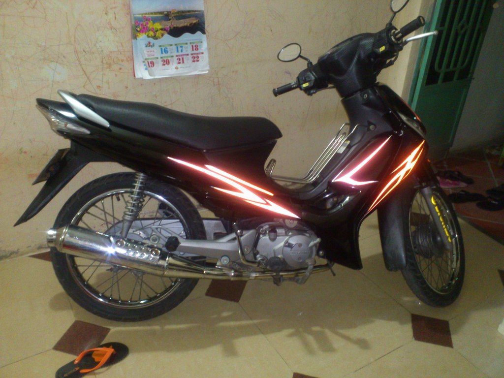 SuZuKi SMASH Revo 2007-màu đen,xe đẹp- 7tr
