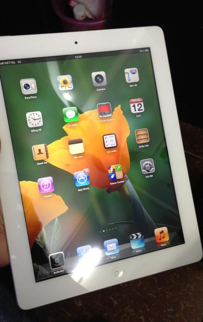 Ipad 2 wifi-3G-16G-fullbox-sạc cáp zin-bản ZP/A-->5tr700